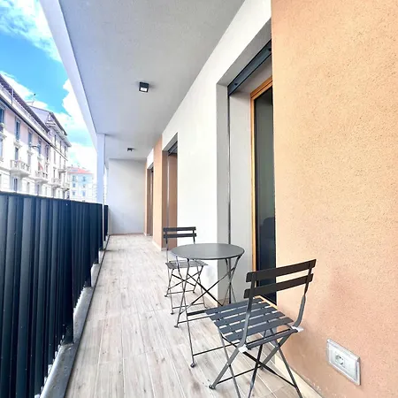 Comecasa Porta Romana Modern * Milan