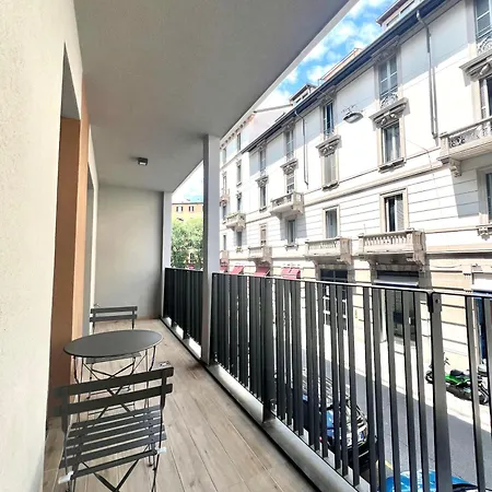 Comecasa Porta Romana Modern Apartment Milan